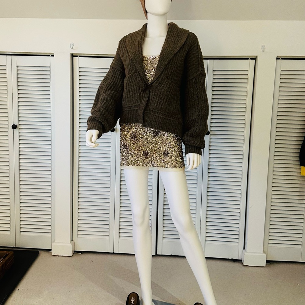 “The Standout Guarantee” 3 piece outfit featuring Arden B. sheer sequin dress. - Picture 4 of 11